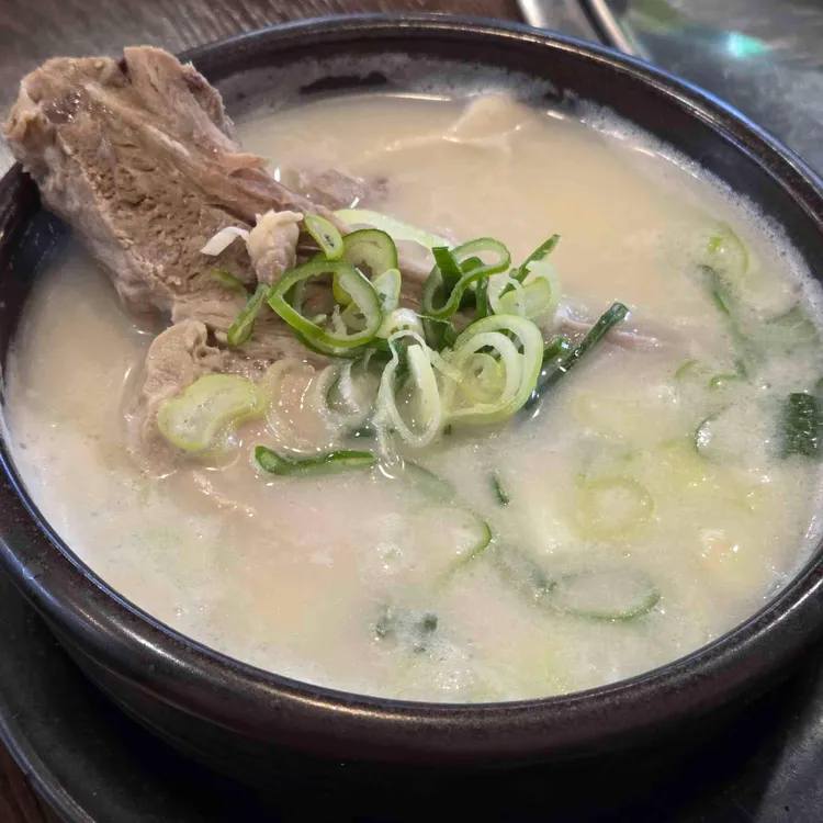 흥부돼지국밥 대표 사진