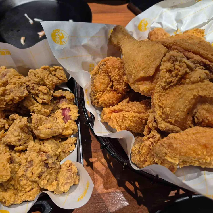 쌀통닭 대표 사진