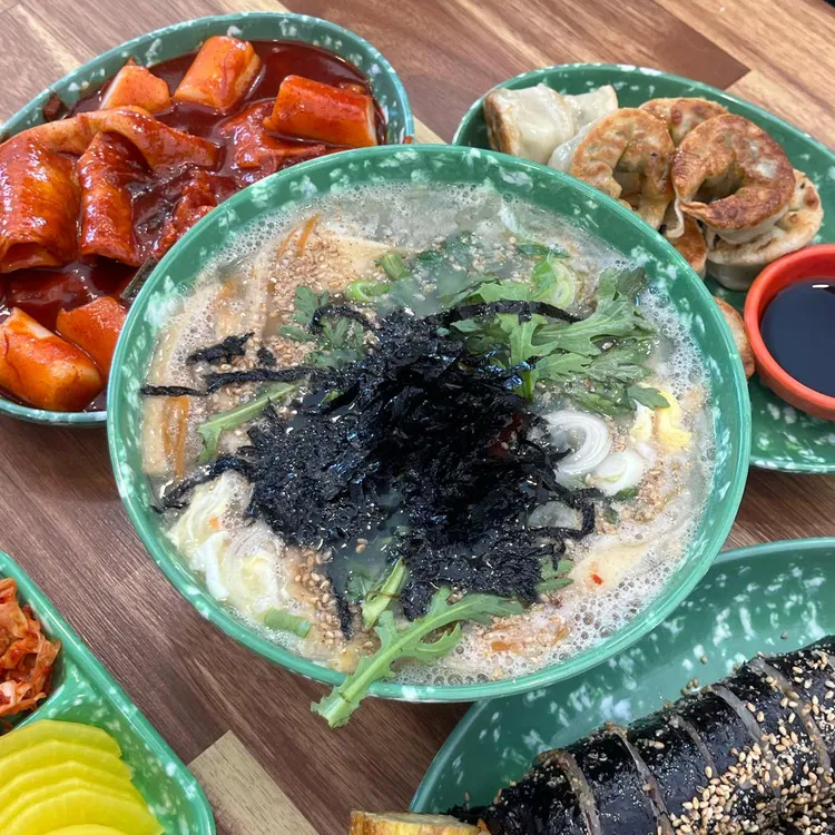 백설대학 대표 사진