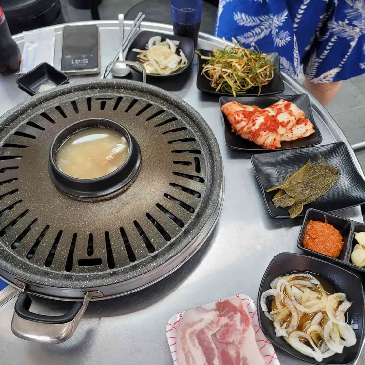 소비니식당 대표 사진