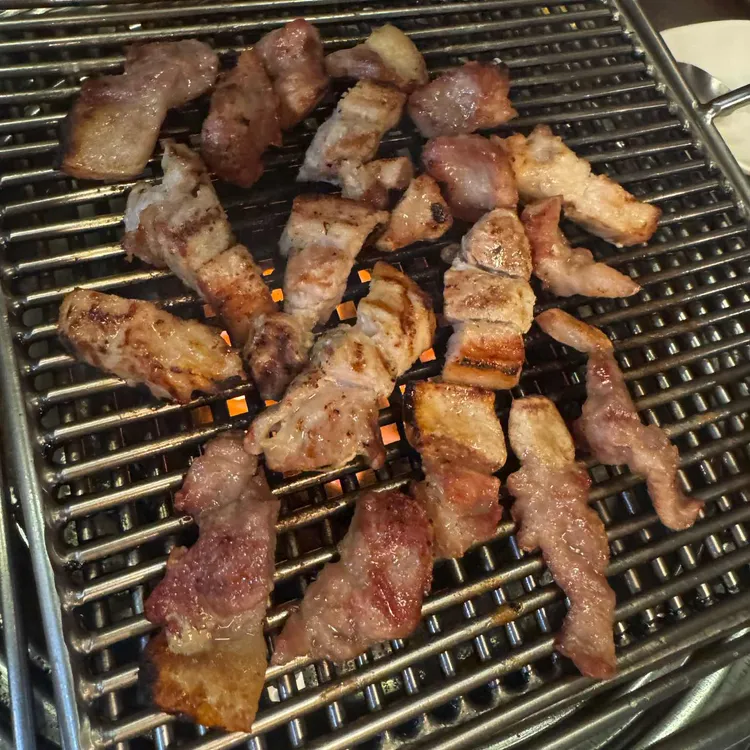 명품돼지집부속전문 대표 사진