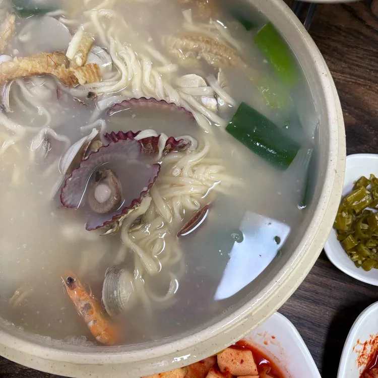 황해해물칼국수 대표 사진