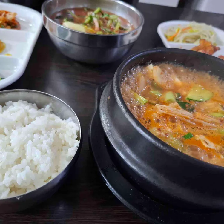 윤식당 대표 사진
