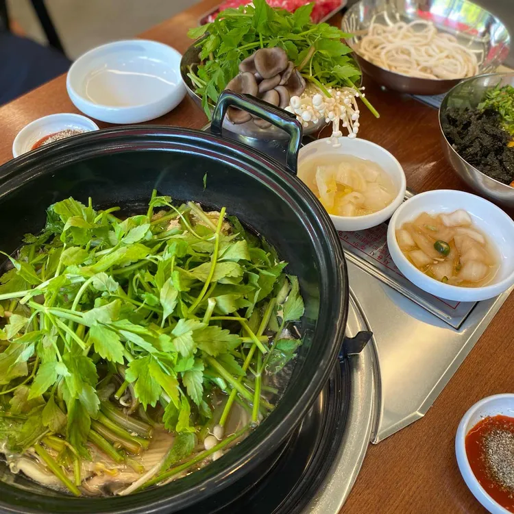 청도미나리식당 대표 사진