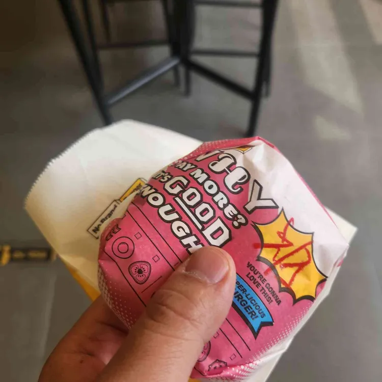 노브랜드버거 대표 사진