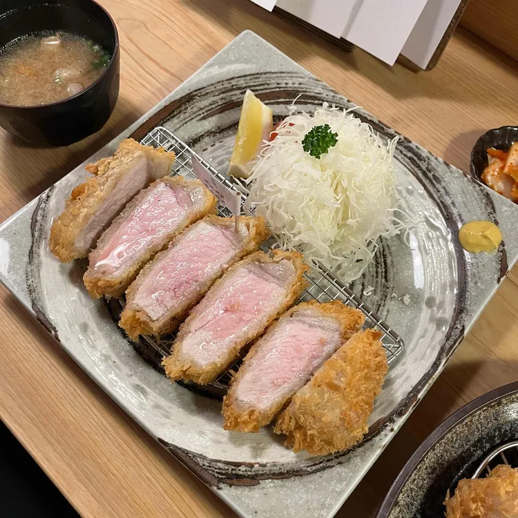 톤쇼우 사진