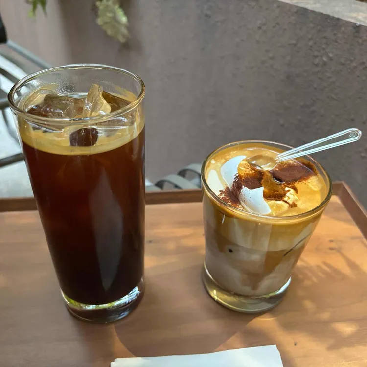 오퍼 카페 사진