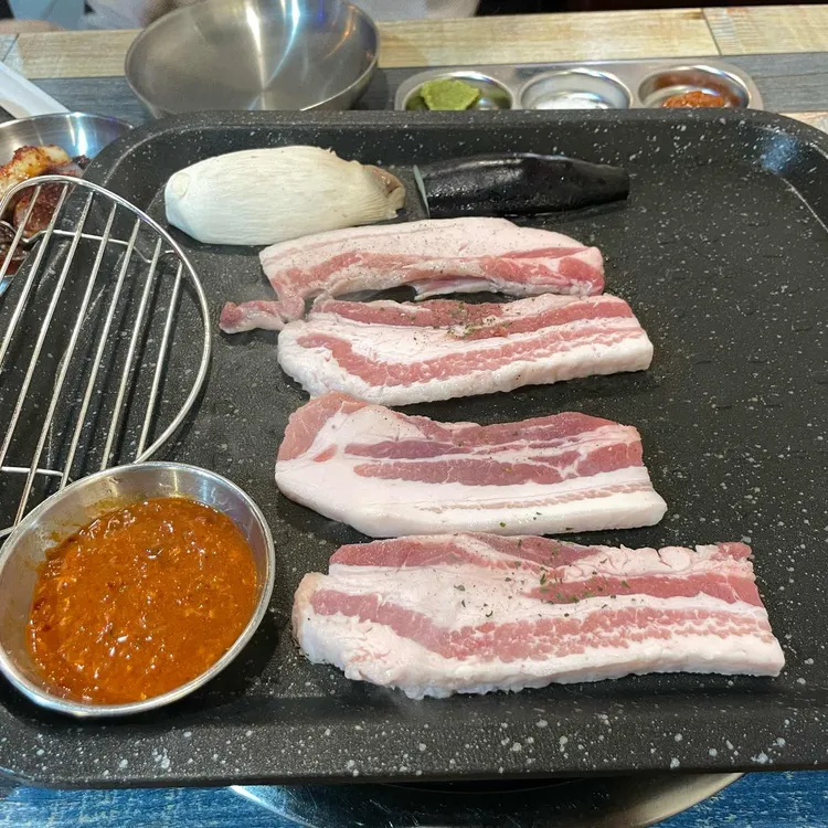낙원토종꽃돼지 대표 사진