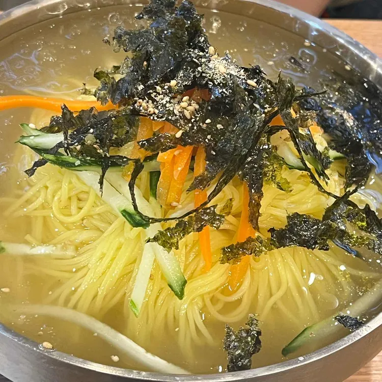 방촌원조잔치국수 대표 사진