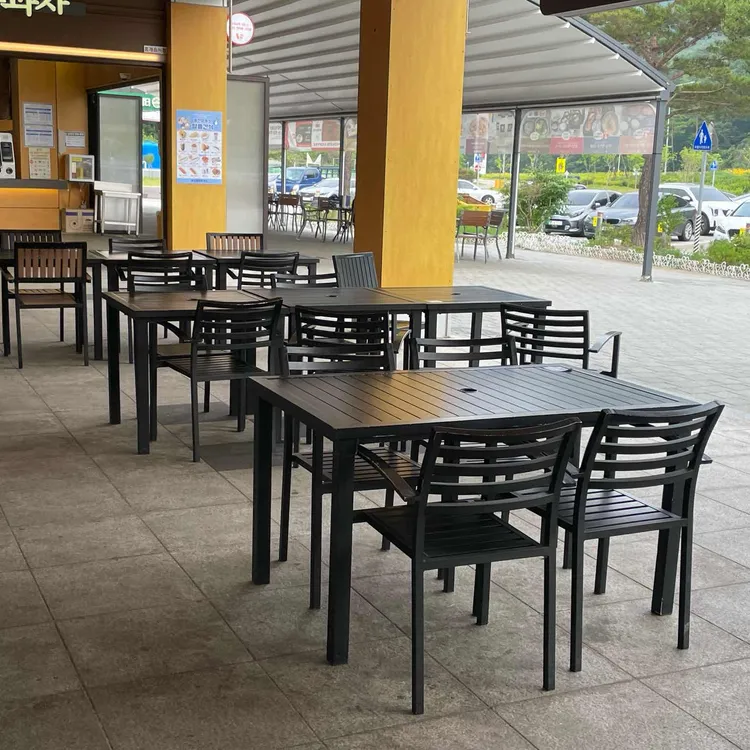 할리스 대표 사진