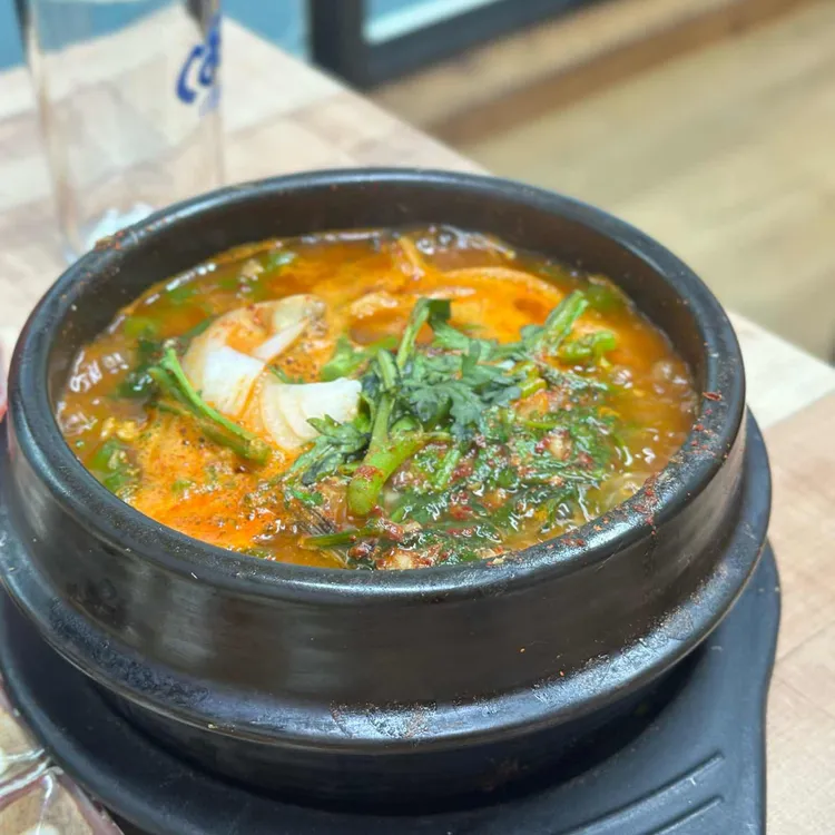 사량도 자연산횟집 대표 사진