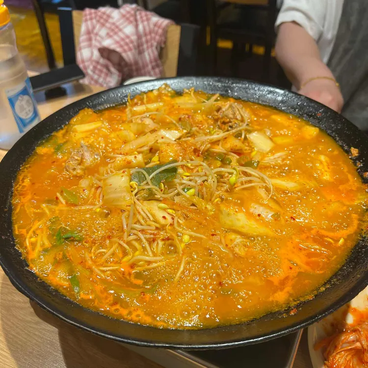 기절초풍물닭갈비 대표 사진