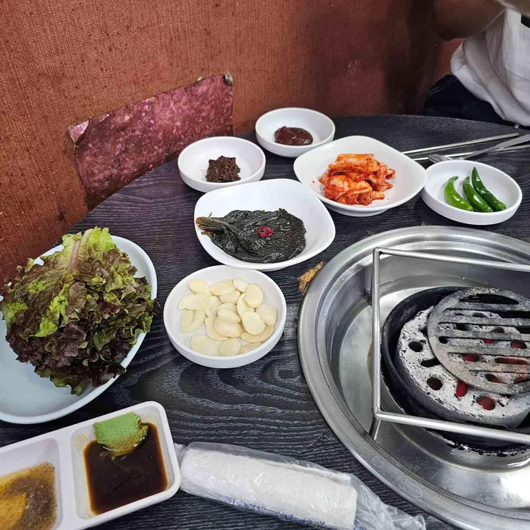 솔밭식당 사진 2