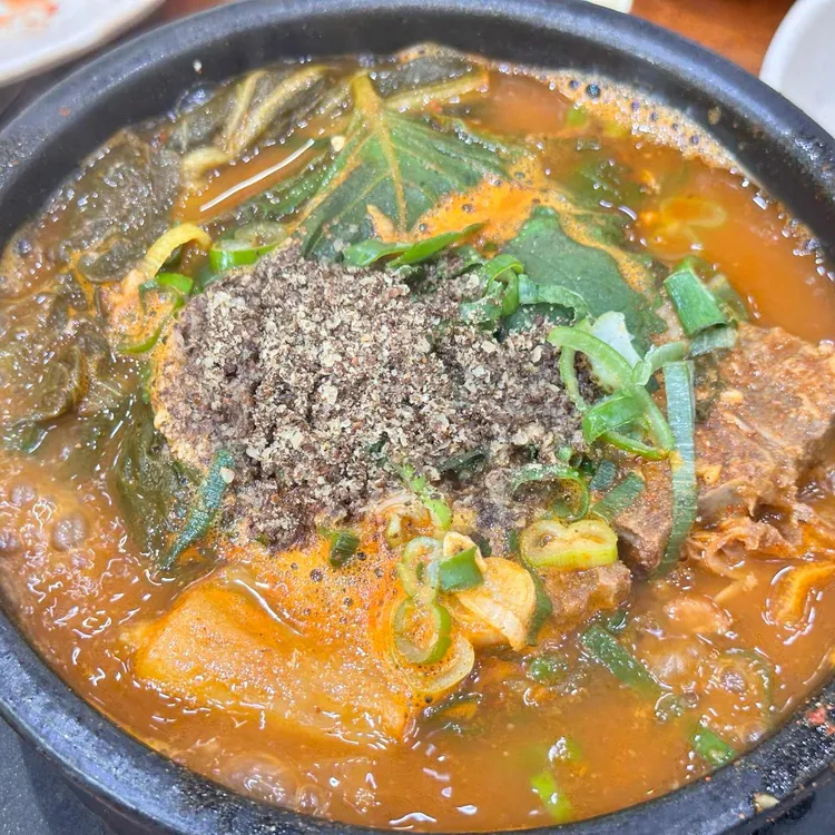 한동길뼈다귀감자탕 대표 사진