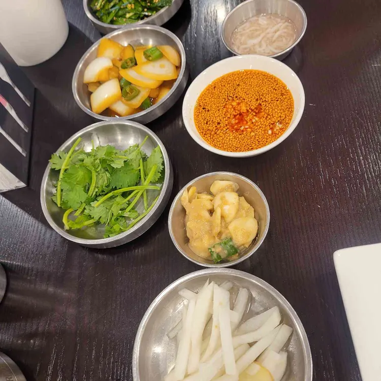윤밀원 대표 사진
