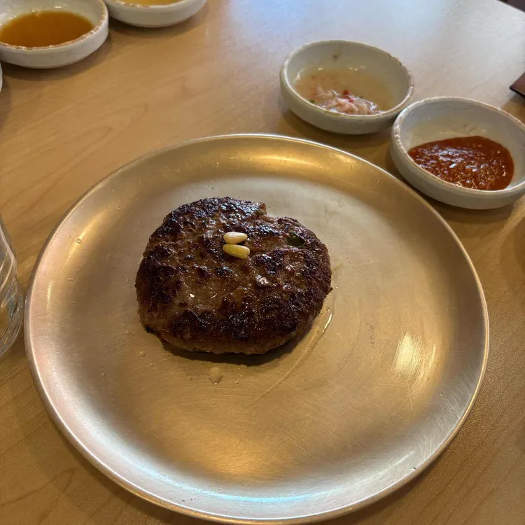압구정면옥 대표 사진