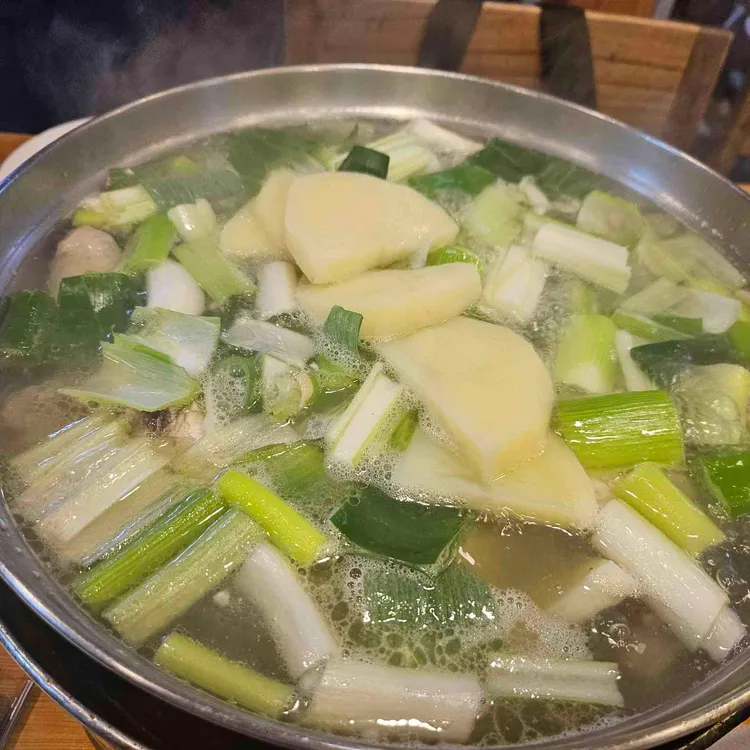 백부장집 닭한마리 대표 사진