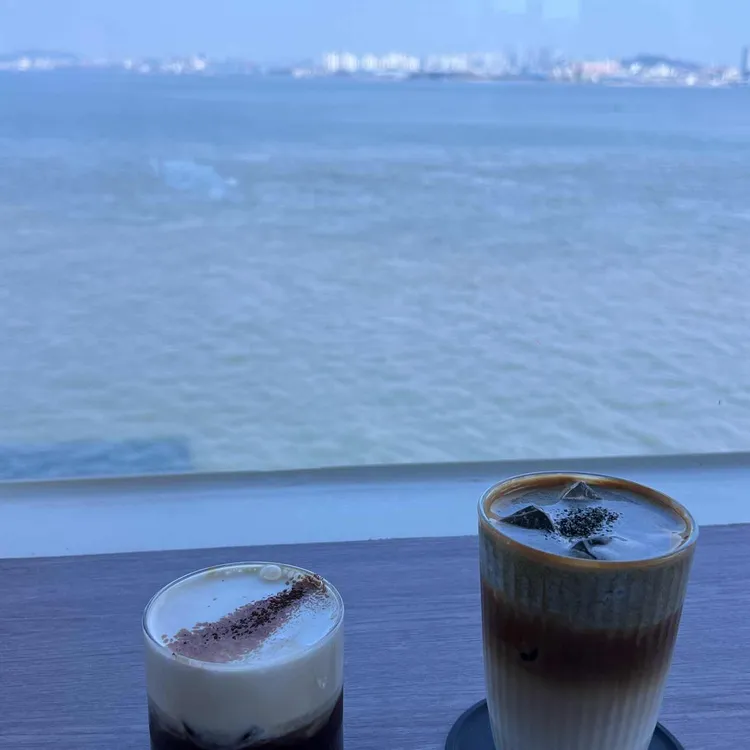 카페 얼트 대표 사진