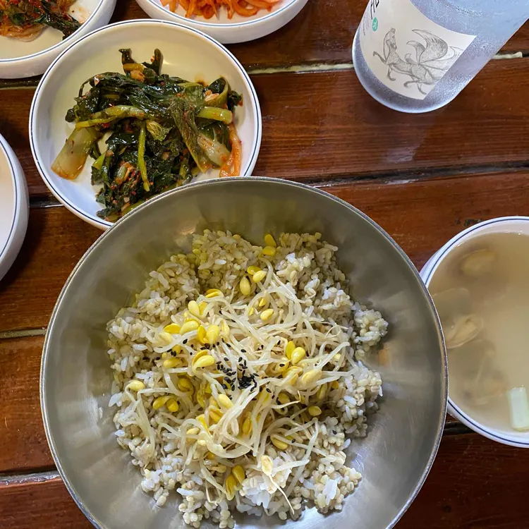 몽촌토성보리밥손칼국수 대표 사진