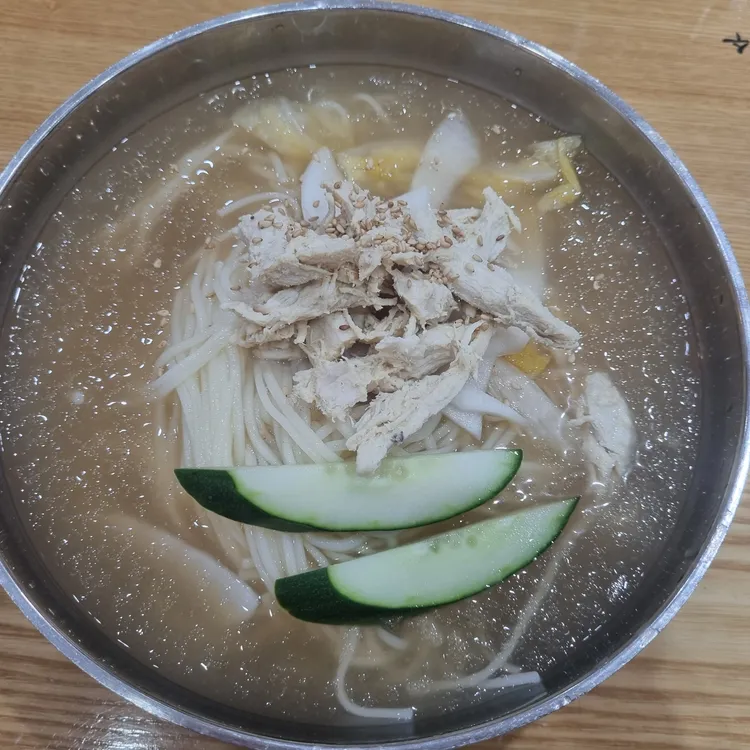 미사리밀빛초계국수 대표 사진