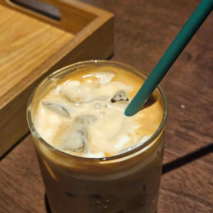 디어마이콤마 대표 사진