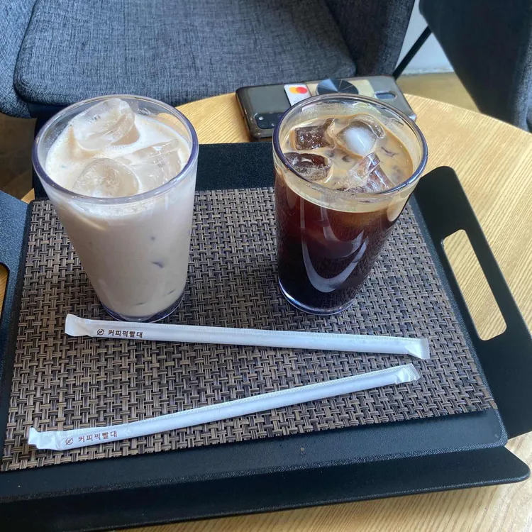 커피문 카페앤와인샵 대표 사진