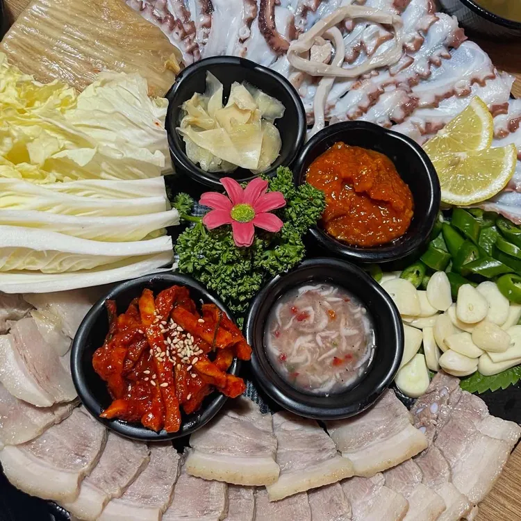 문어천하 대표 사진