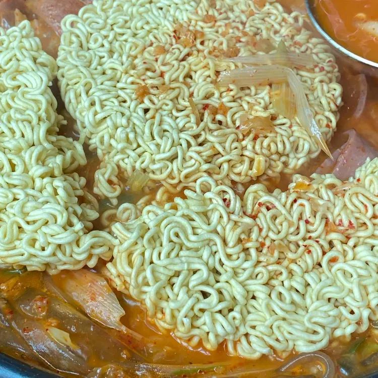 빅쭌부대찌개 대표 사진