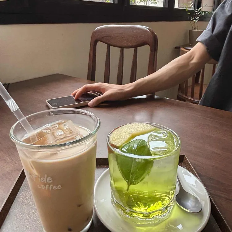 하이타이드커피 대표 사진