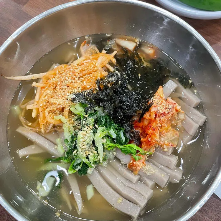 메밀본가 엄마손메밀묵칼국수 대표 사진