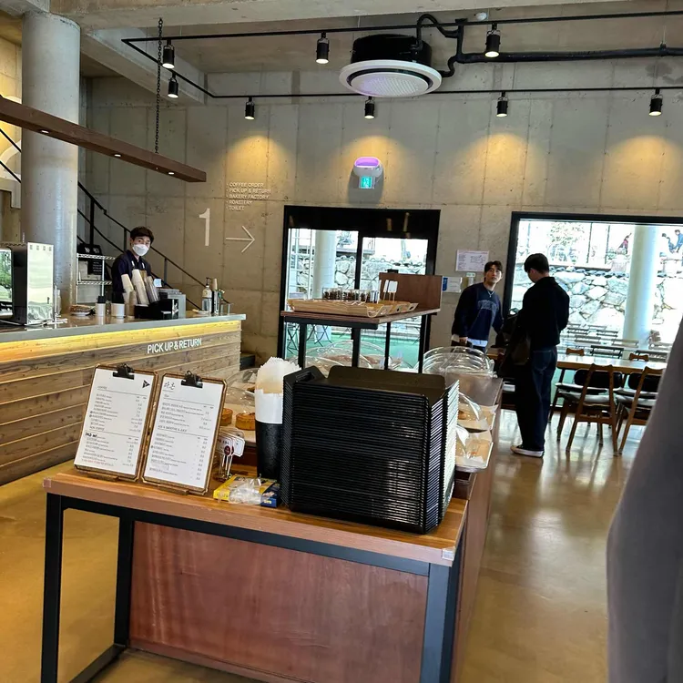 카페 라온 대표 사진