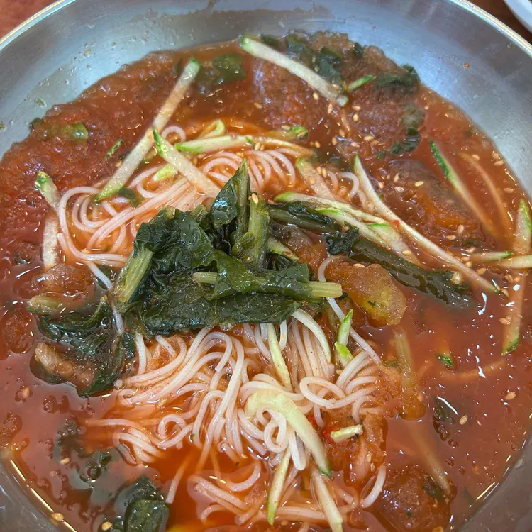명품잔치국수 사진 1