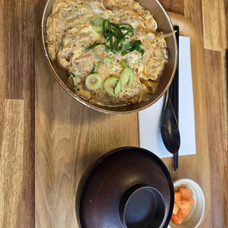 돈돈정 대표 사진
