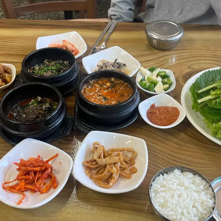 옛날우렁이식당 사진 2