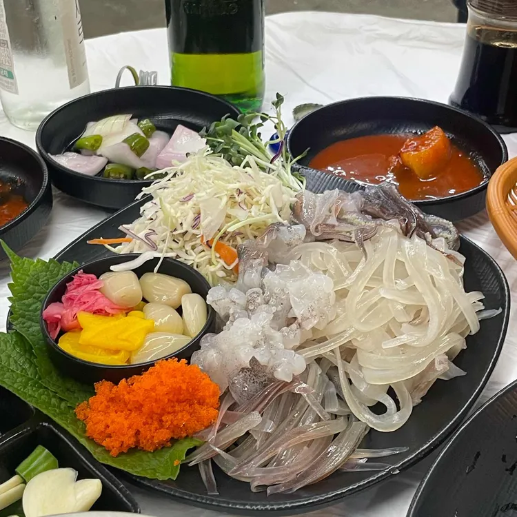한밤오징어포차 사진 1