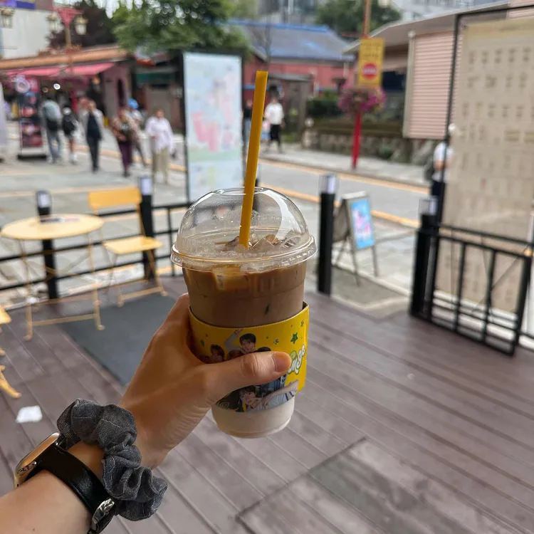 메가커피 대표 사진