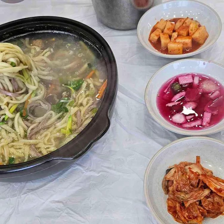 진번칼국수 대표 사진