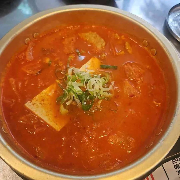 하이,돼지 대표 사진