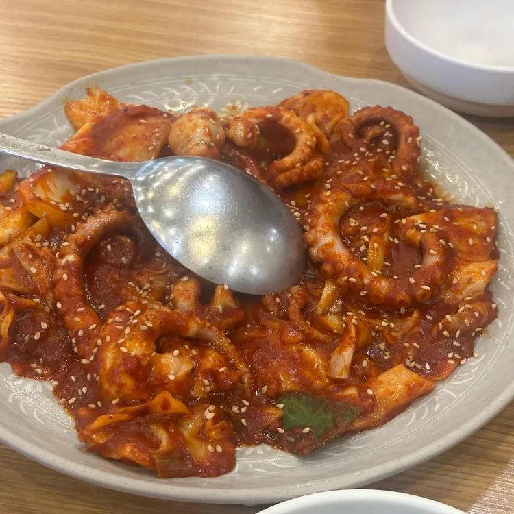 팔미낙지한마리수제비 사진 1