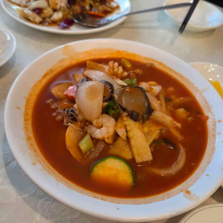 칭진 대표 사진