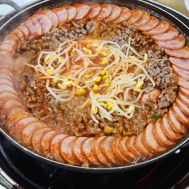 이나경송탄부대찌개 사진 1