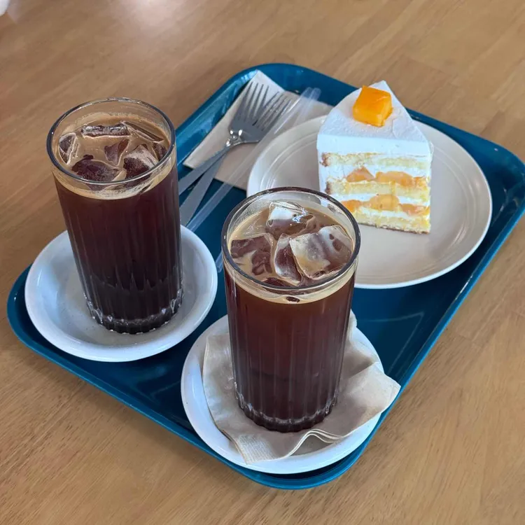 노프 로스터즈 대표 사진