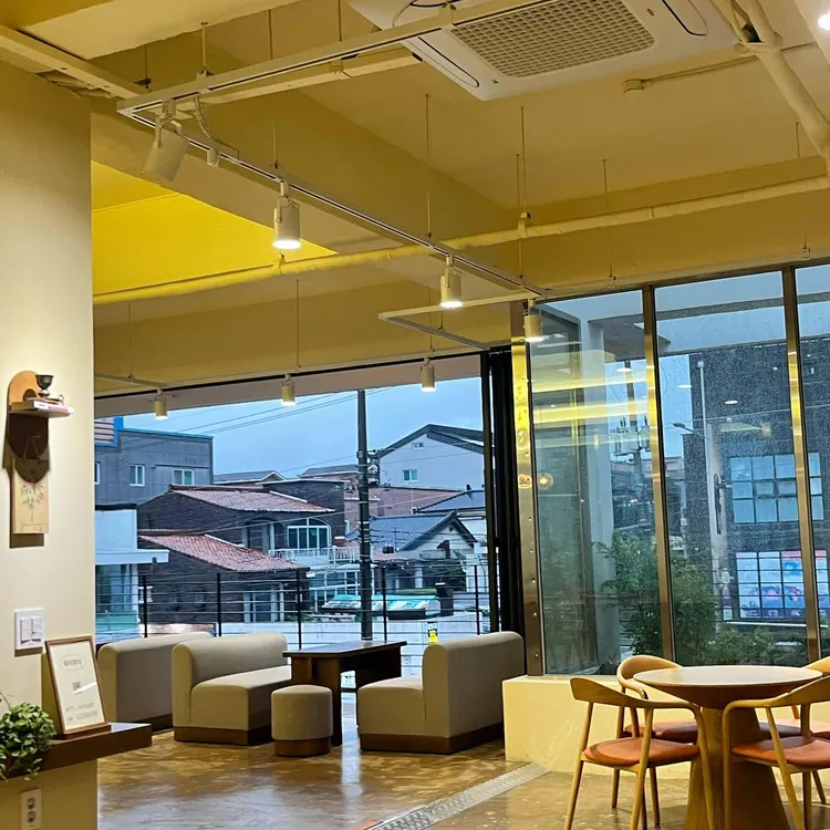 카페 오슬링 대표 사진