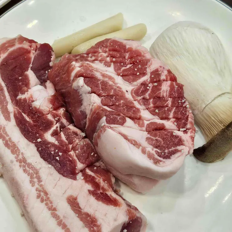 맛찬들 왕소금구이 사진 1