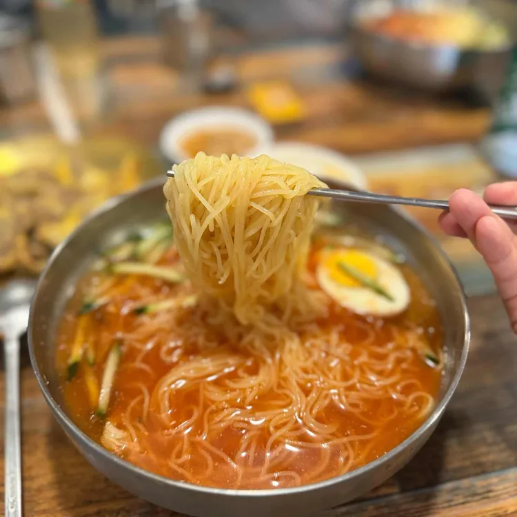 부산진밀면 사진 2
