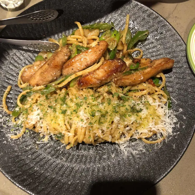 콤마 대표 사진