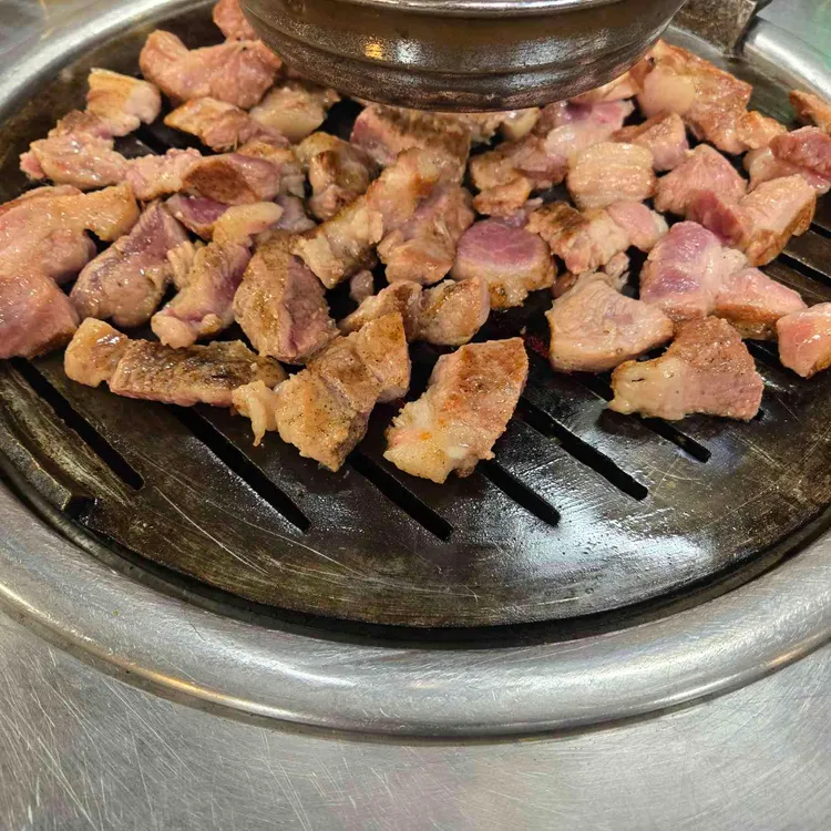 옛날그집마포주먹고기 사진 1
