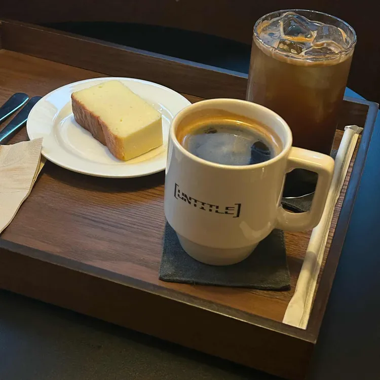 언타이틀 대표 사진