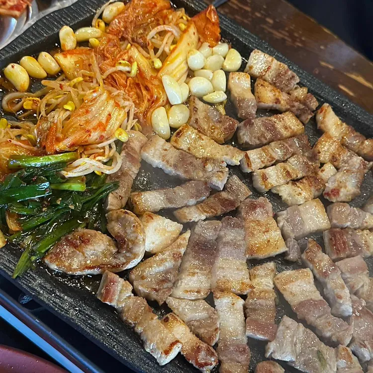삼삼이네생고깃집 대표 사진