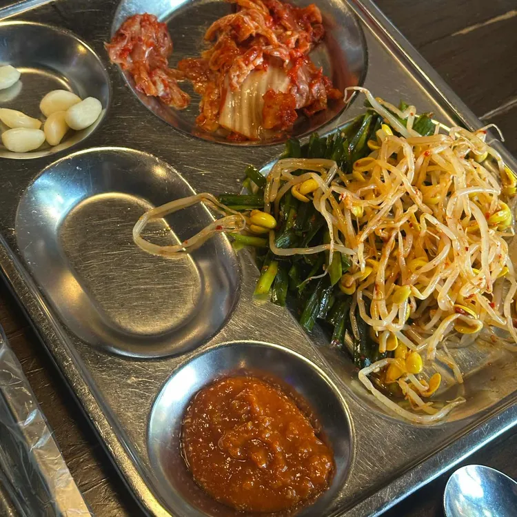 삼삼이네생고깃집 대표 사진